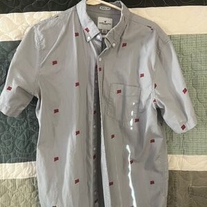 Men’s button down